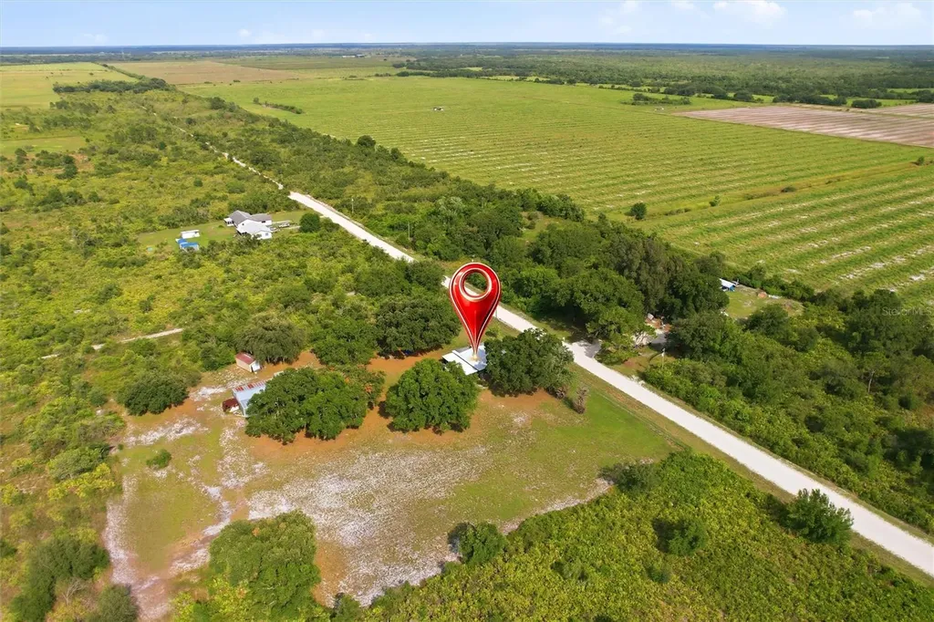 2616 Hacienda Drive Lorida FL 33857