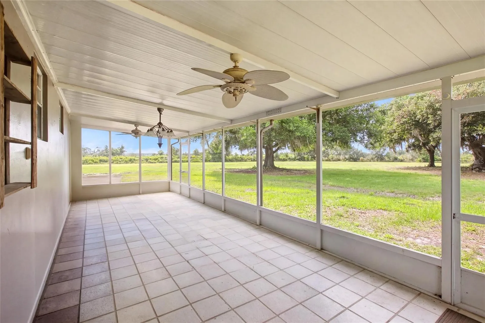 2616 Hacienda Drive Lorida FL 33857