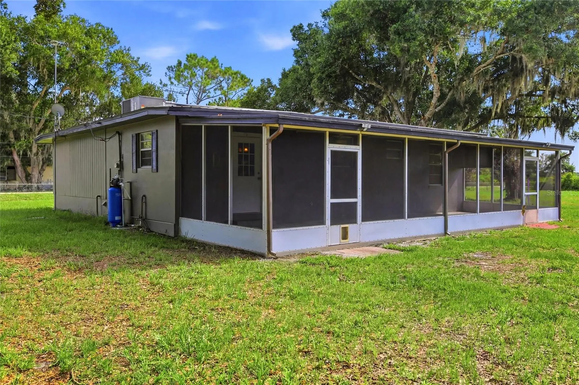 2616 Hacienda Drive Lorida FL 33857