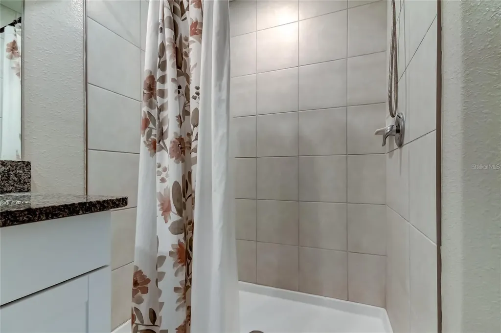4626 Willet Cooper Court Tampa FL 33619