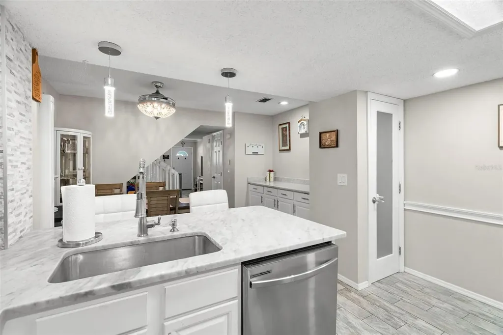 3323 Fox Hunt Drive Palm Harbor FL 34683