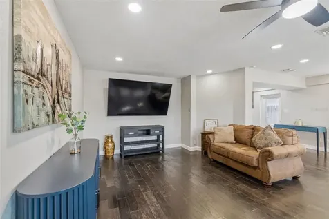 3316 W Kathleen Street Tampa FL 33607