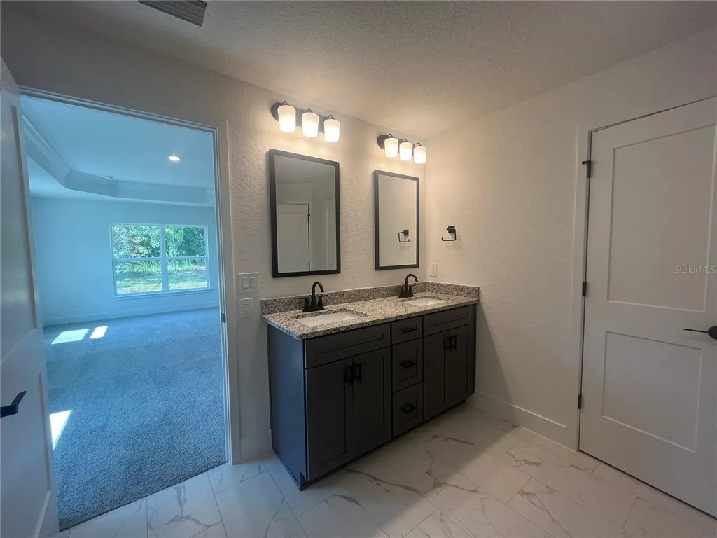 18 Hemlock Terrace Trail Ocala FL 34472