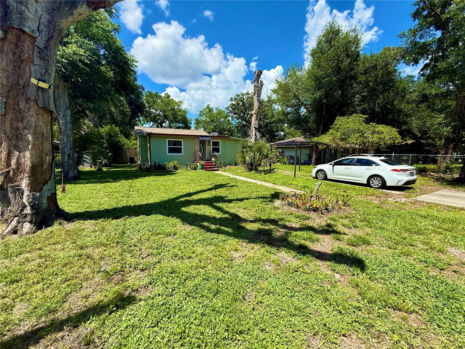 5937 Uona Avenue Orlando FL 32835
