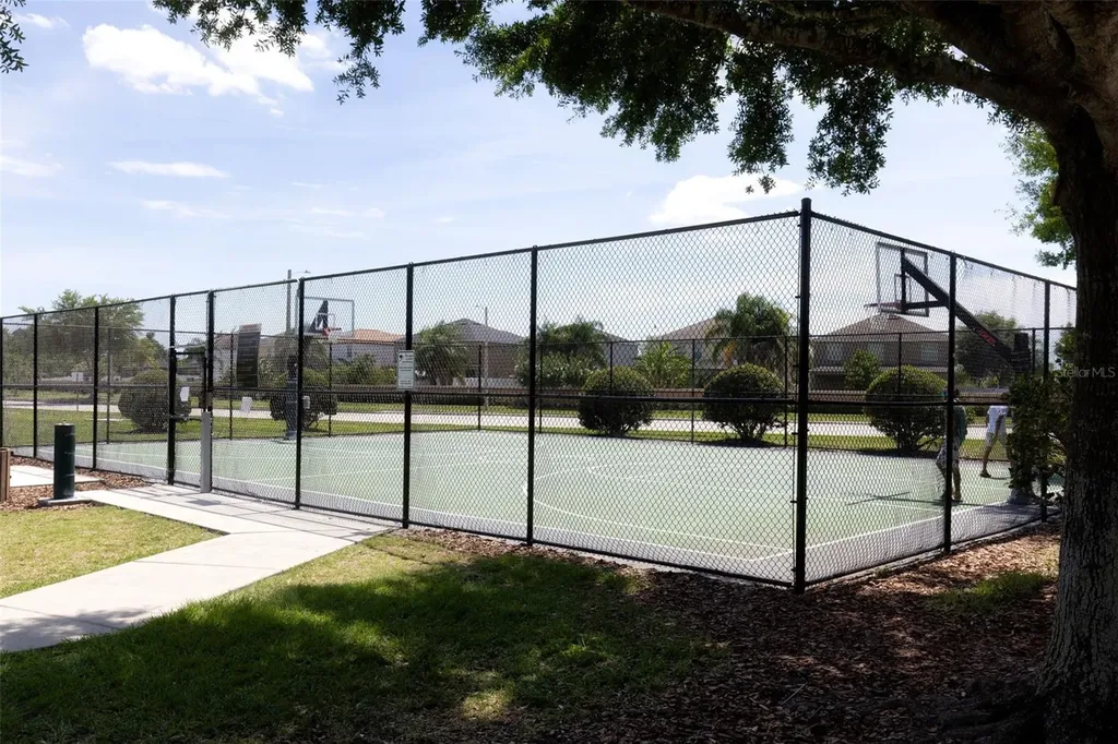 10633 Standing Stone Drive Wimauma FL 33598