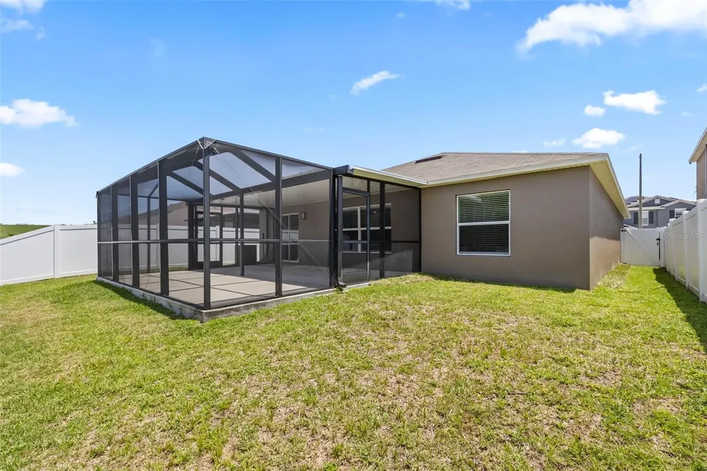10633 Standing Stone Drive Wimauma FL 33598