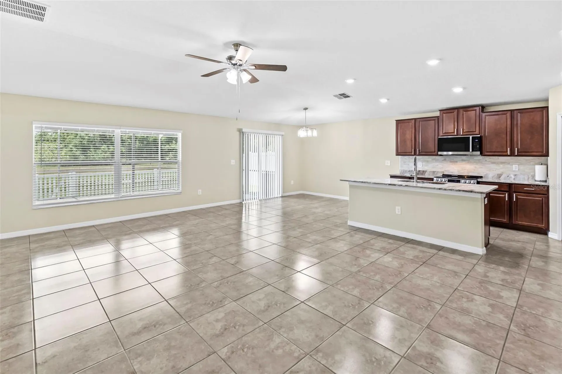 10633 Standing Stone Drive Wimauma FL 33598