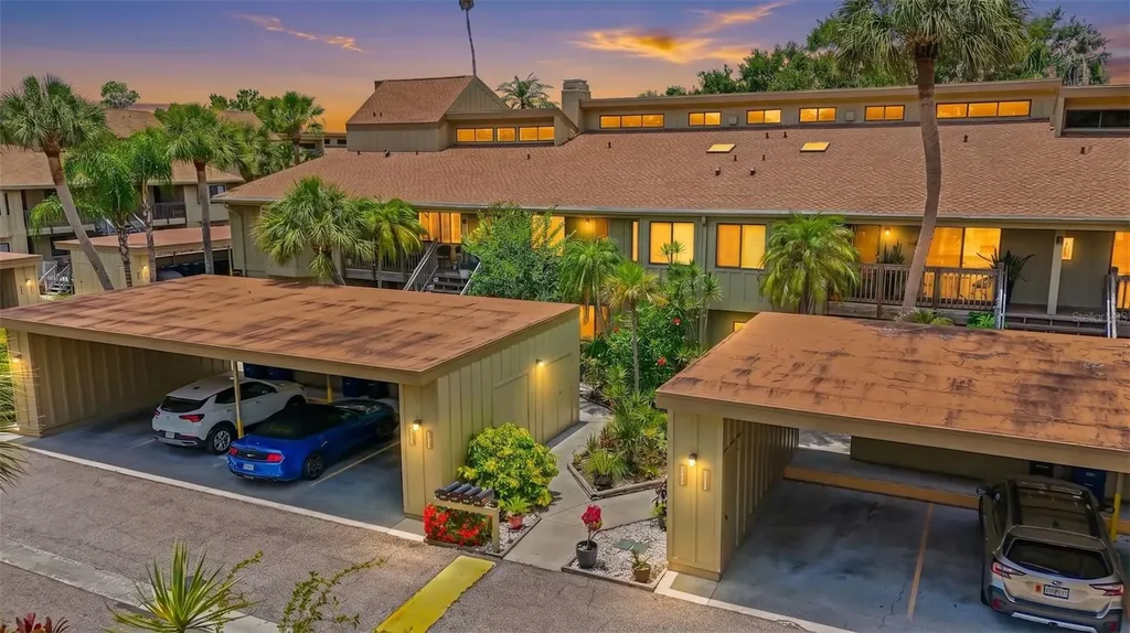 5326 Lake Arrowhead Trail Sarasota FL 34231