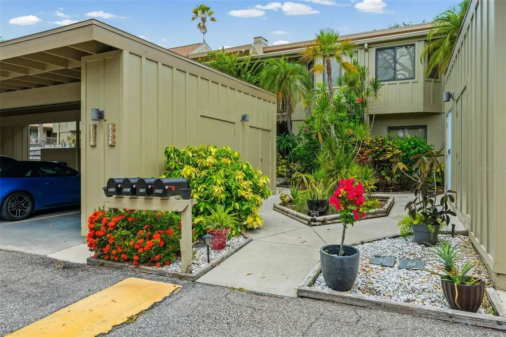 5326 Lake Arrowhead Trail Sarasota FL 34231