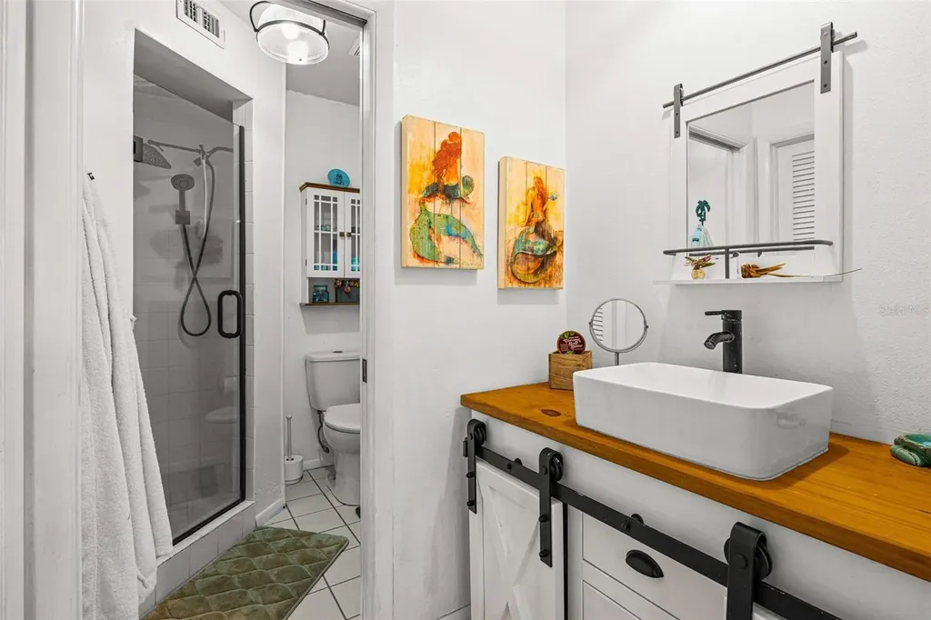 5326 Lake Arrowhead Trail Sarasota FL 34231