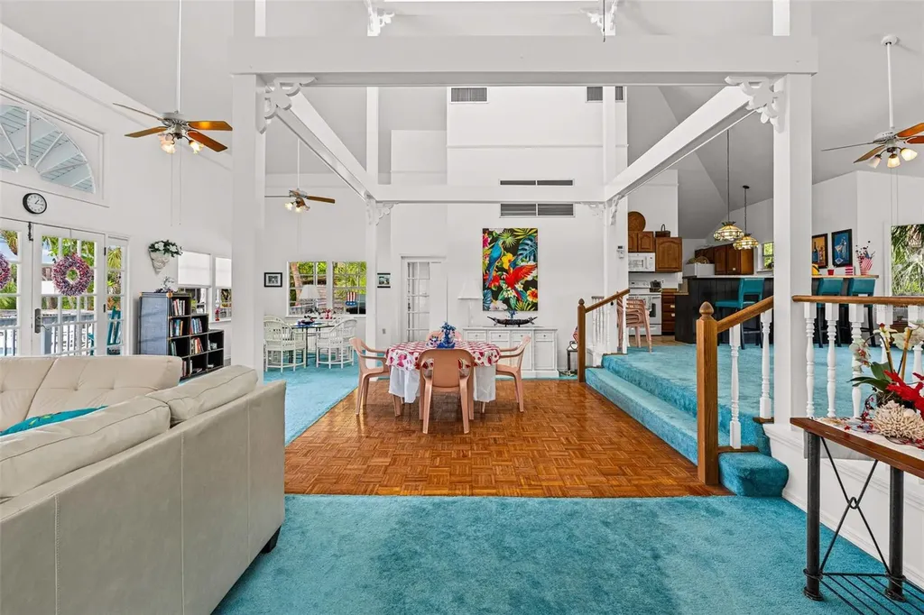 5326 Lake Arrowhead Trail Sarasota FL 34231