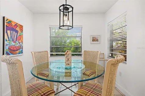 5326 Lake Arrowhead Trail Sarasota FL 34231