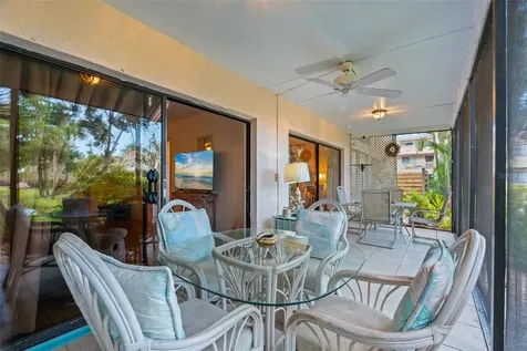 5326 Lake Arrowhead Trail Sarasota FL 34231