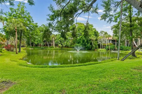 5326 Lake Arrowhead Trail Sarasota FL 34231