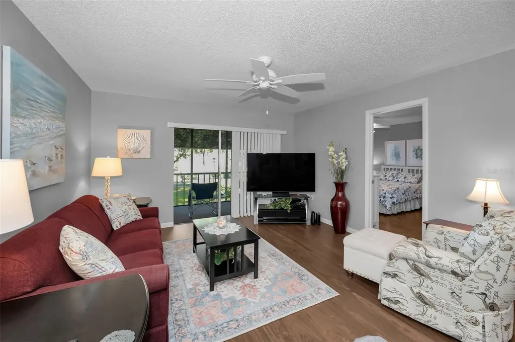 110 Cypress Court Oldsmar FL 34677
