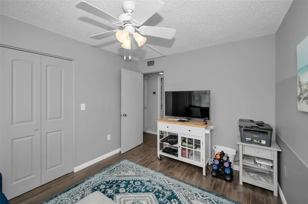 110 Cypress Court Oldsmar FL 34677