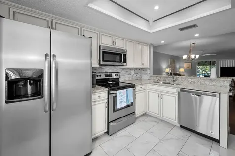 110 Cypress Court Oldsmar FL 34677