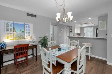 110 Cypress Court Oldsmar FL 34677