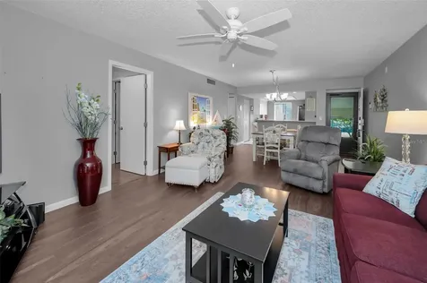 110 Cypress Court Oldsmar FL 34677
