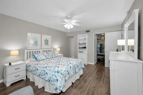 110 Cypress Court Oldsmar FL 34677