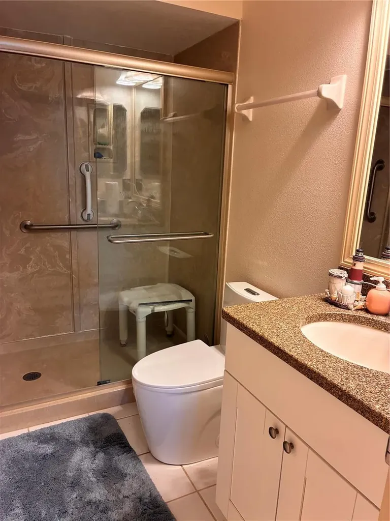 4521 Kingsmere Sarasota FL 34235