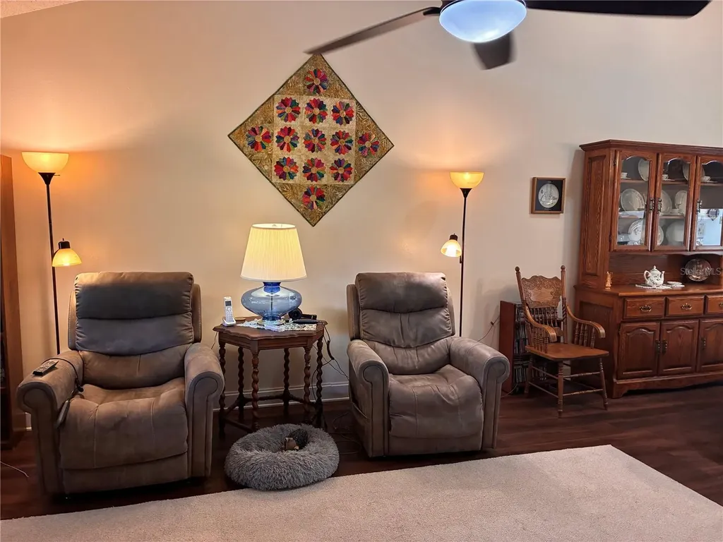 4521 Kingsmere Sarasota FL 34235