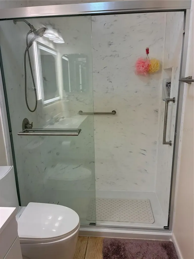 4521 Kingsmere Sarasota FL 34235