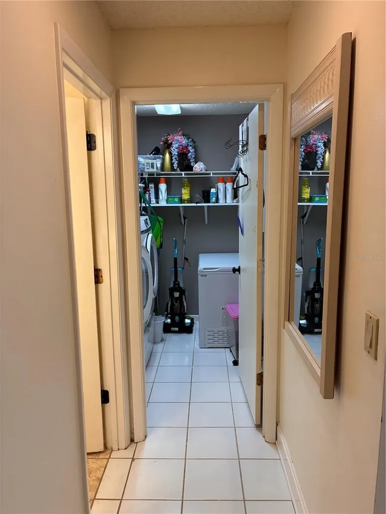 4521 Kingsmere Sarasota FL 34235