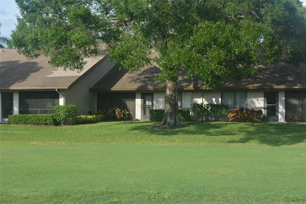 4521 Kingsmere Sarasota FL 34235