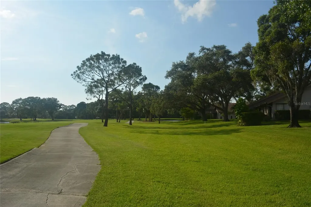 4521 Kingsmere Sarasota FL 34235