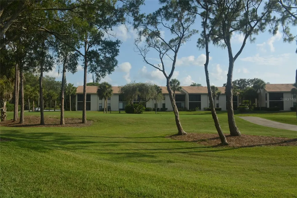 4521 Kingsmere Sarasota FL 34235