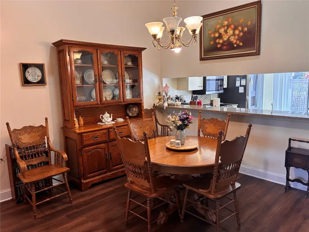 4521 Kingsmere Sarasota FL 34235