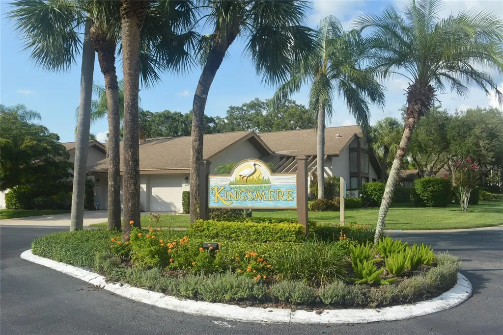 4521 Kingsmere Sarasota FL 34235