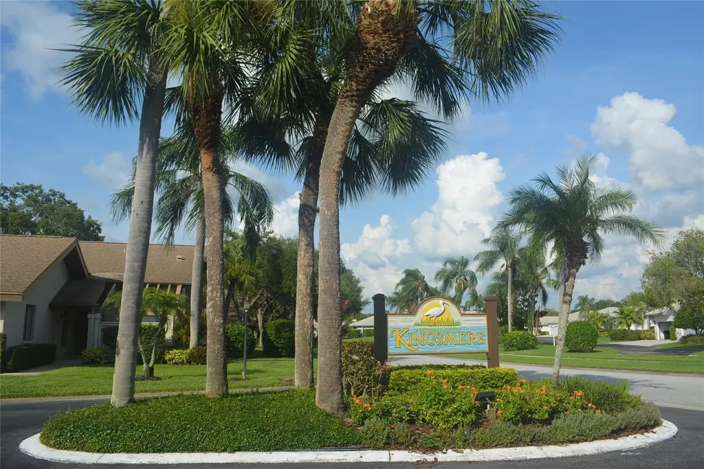 4521 Kingsmere Sarasota FL 34235