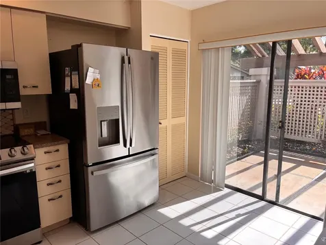 4521 Kingsmere Sarasota FL 34235