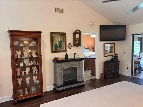 4521 Kingsmere Sarasota FL 34235