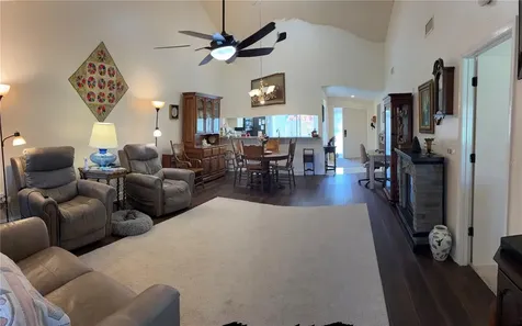 4521 Kingsmere Sarasota FL 34235