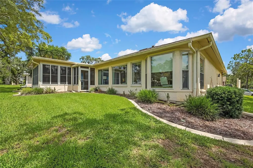 6333 Pine Meadows Drive Spring Hill FL 34606