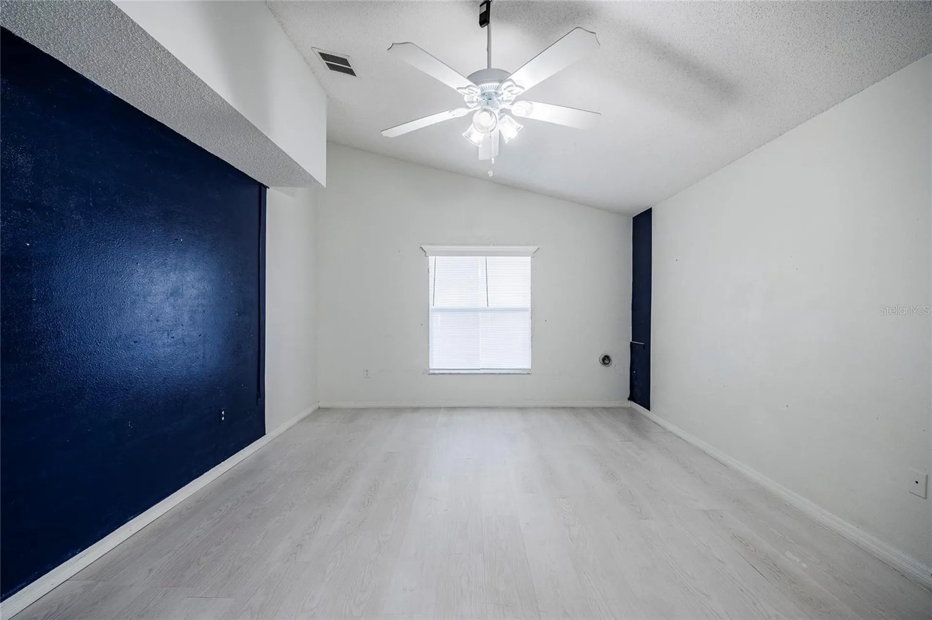 611 China Berry Circle Davenport FL 33837