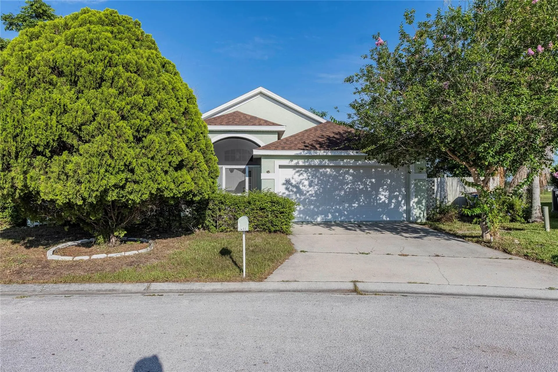 611 China Berry Circle Davenport FL 33837