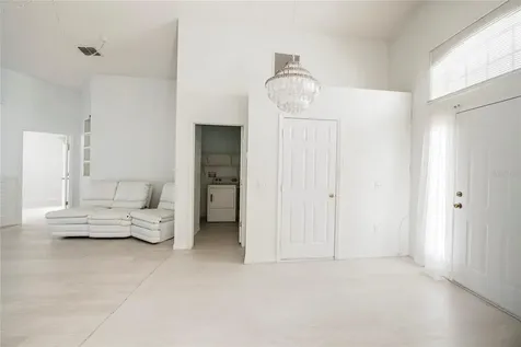 611 China Berry Circle Davenport FL 33837
