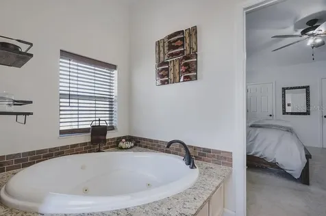 3909 117th Street W Bradenton FL 34210