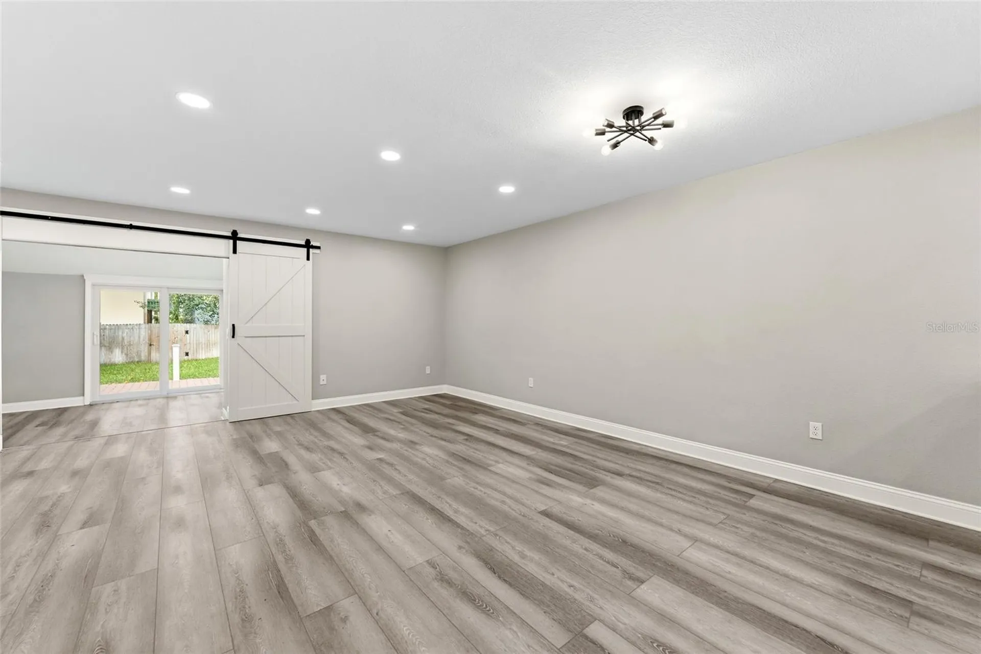 210 S Malcolm Court Tampa FL 33609