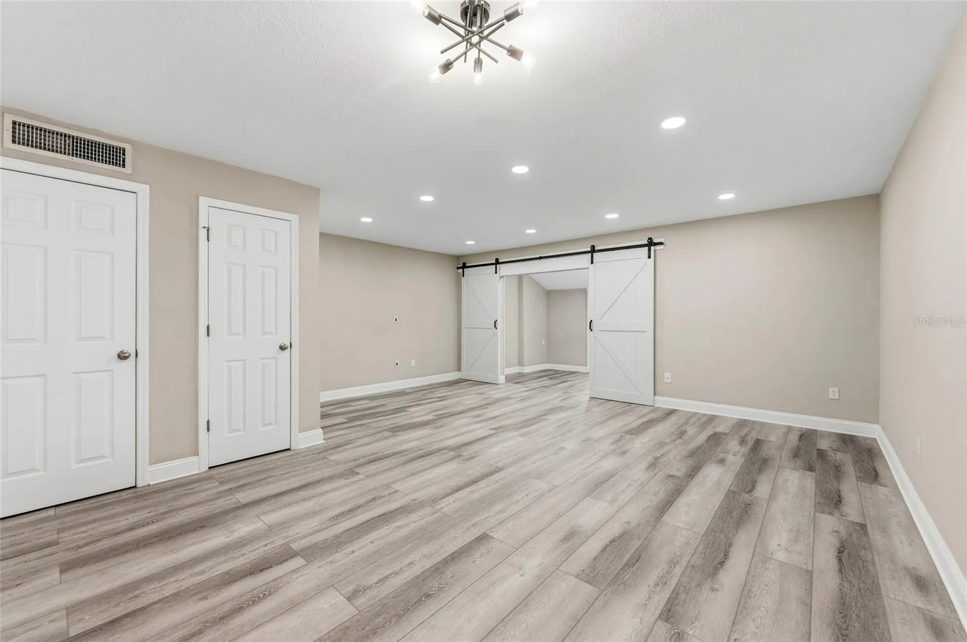 210 S Malcolm Court Tampa FL 33609