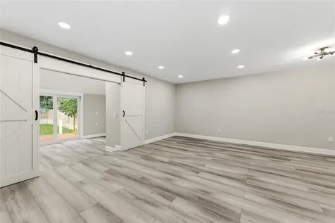 210 S Malcolm Court Tampa FL 33609