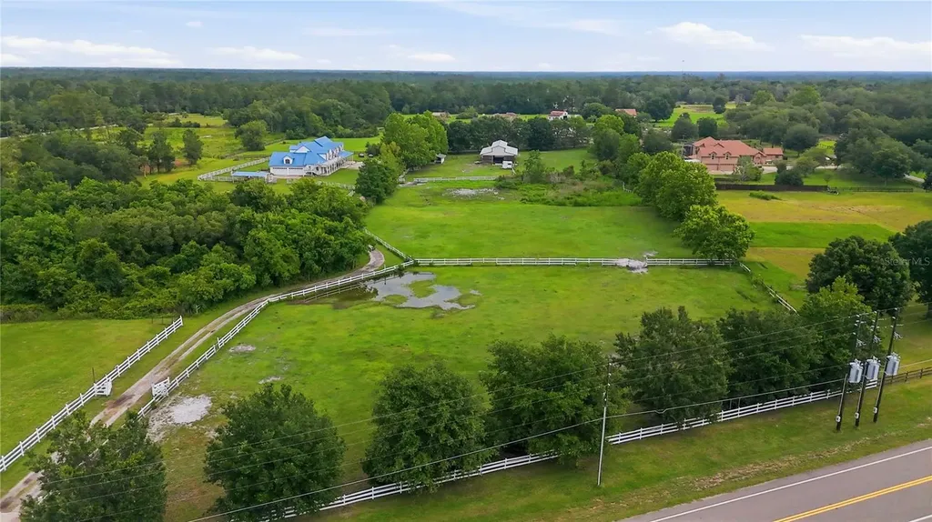 31243 Bear Pond Drive Sorrento FL 32776