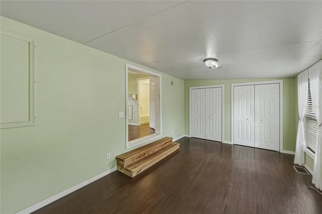 7450 23rd Street Zephyrhills FL 33540