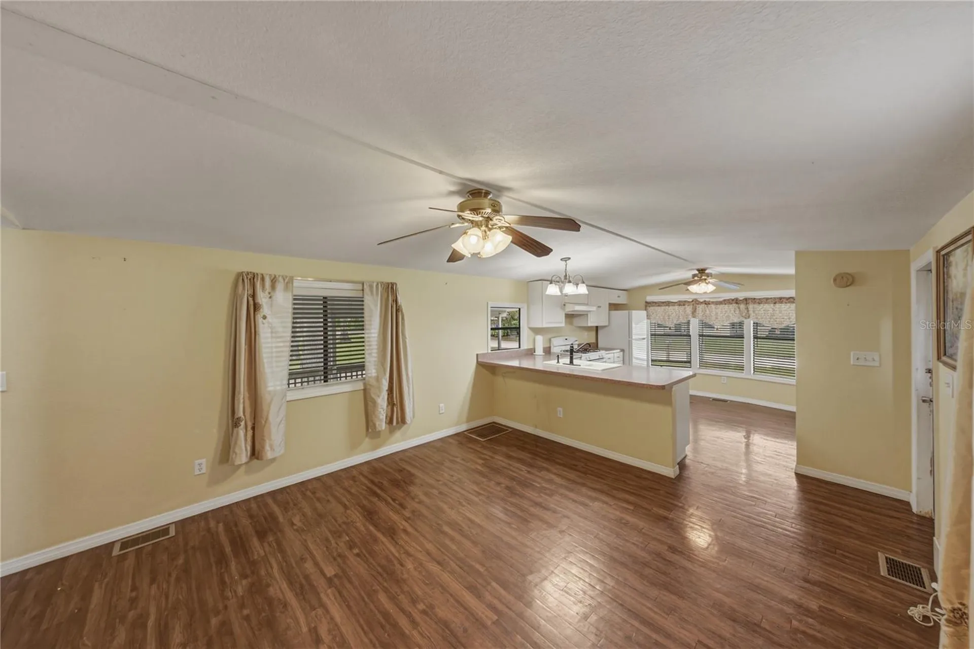 7450 23rd Street Zephyrhills FL 33540