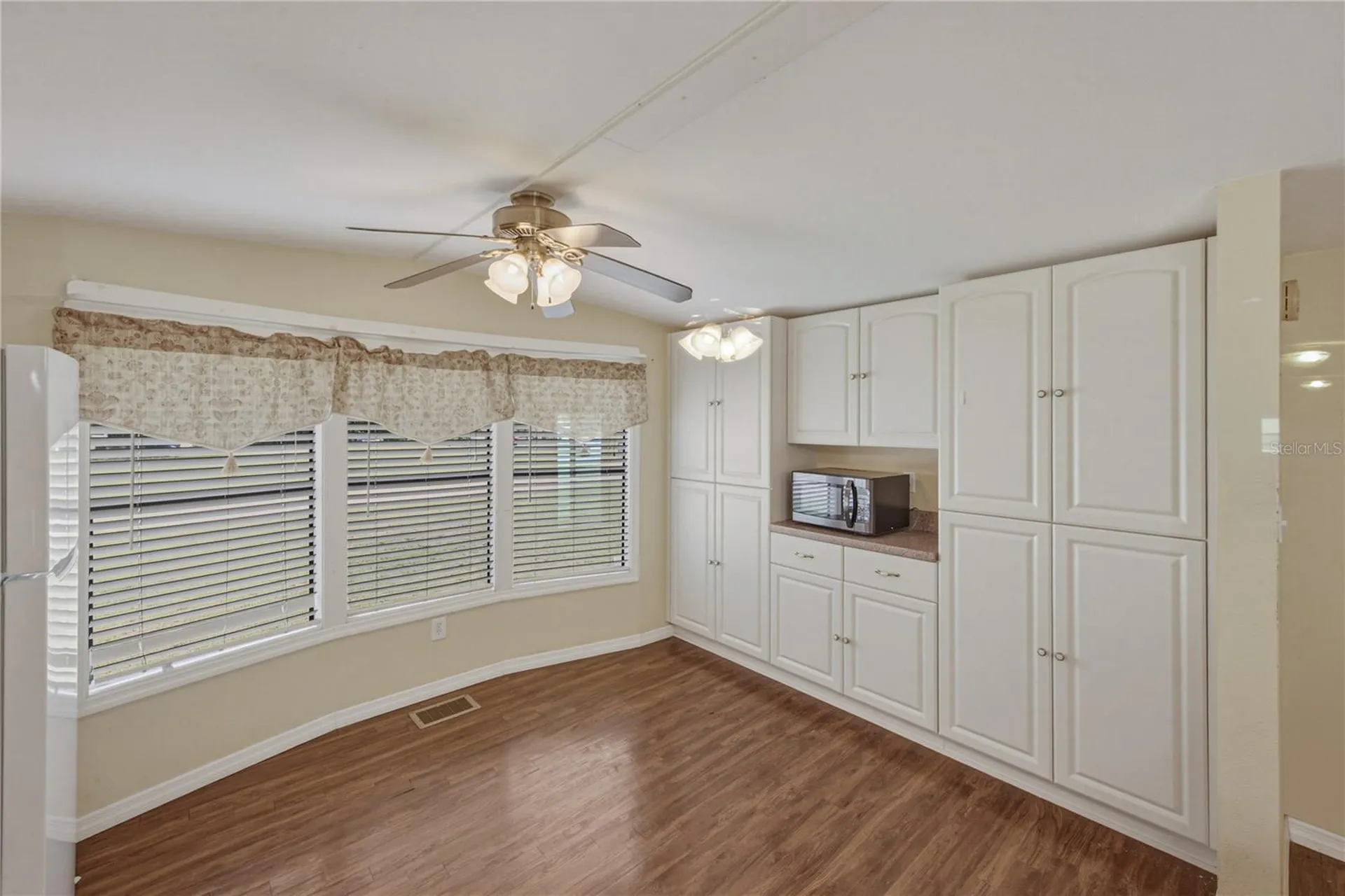 7450 23rd Street Zephyrhills FL 33540