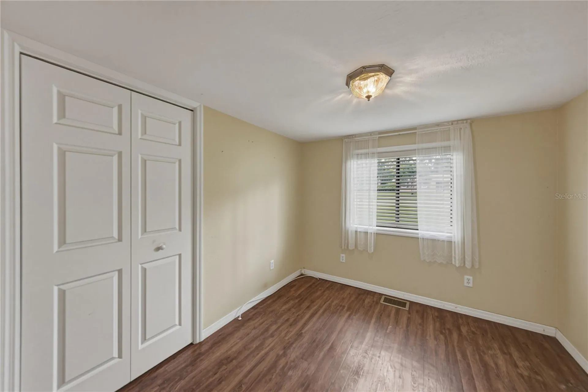 7450 23rd Street Zephyrhills FL 33540